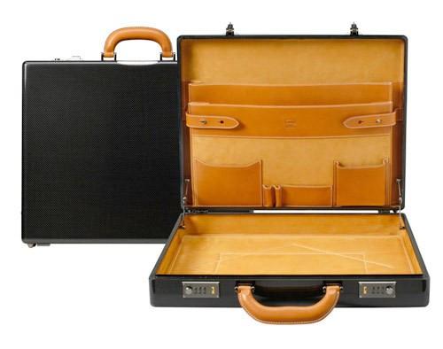 Schedoniโs $4,400 Carbon Fiber Briefcase