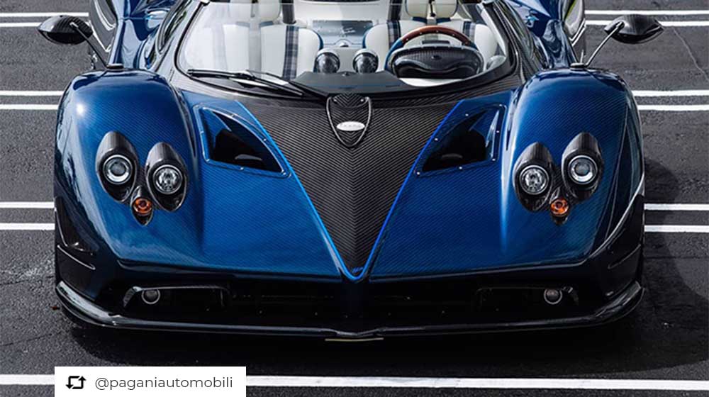 A Blue Pagani Zonda Revolucion in a dark background | feature | Street-Legal-Pagani-ZondaRevolucion-Soon-To-Hit-The-Roads