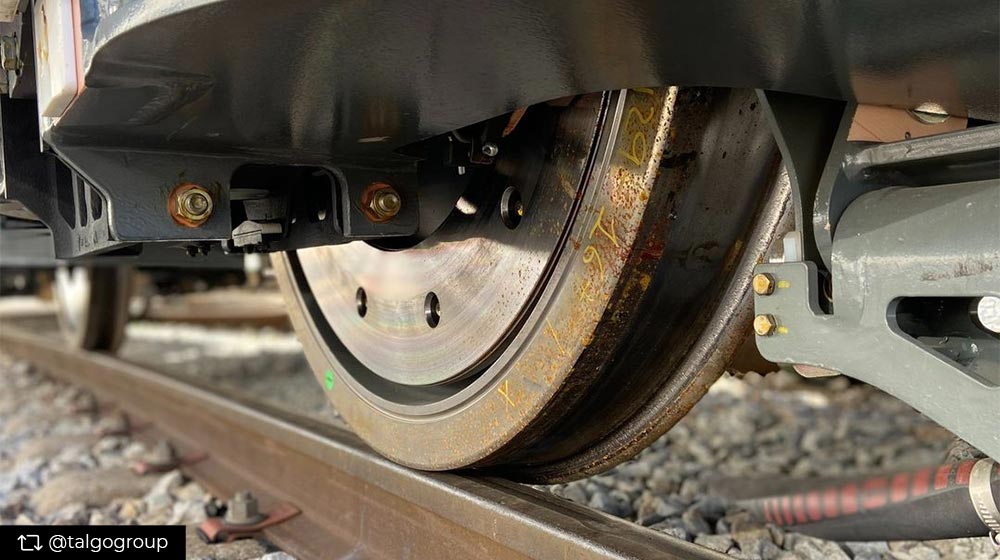 Talgo Developing Carbon Fiber Train Bogie for Lighter Trains and Accommodate More Passengers