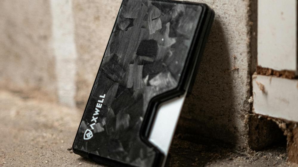 4 Next-Generation Business Card Holders for Everyday Performance
