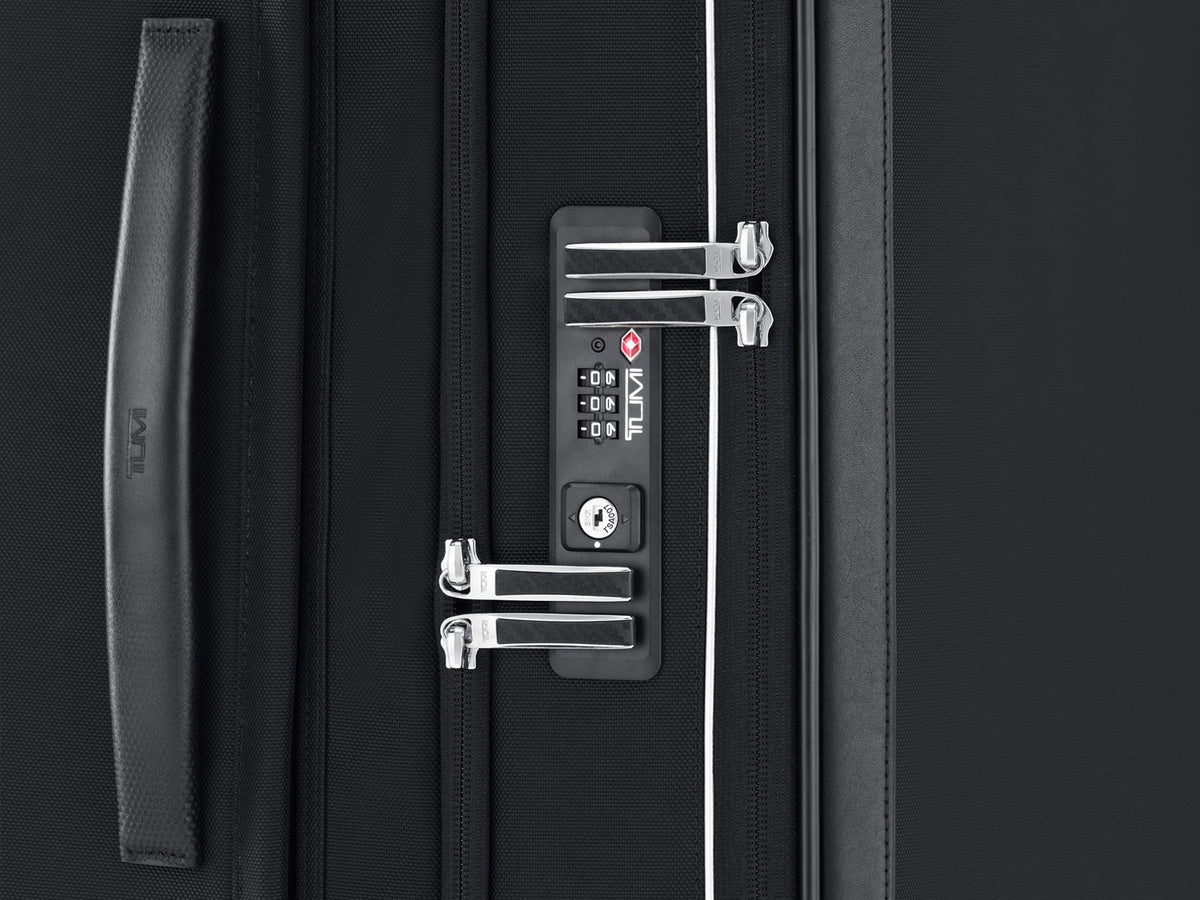 Detail of TUMI integrated TSA lock